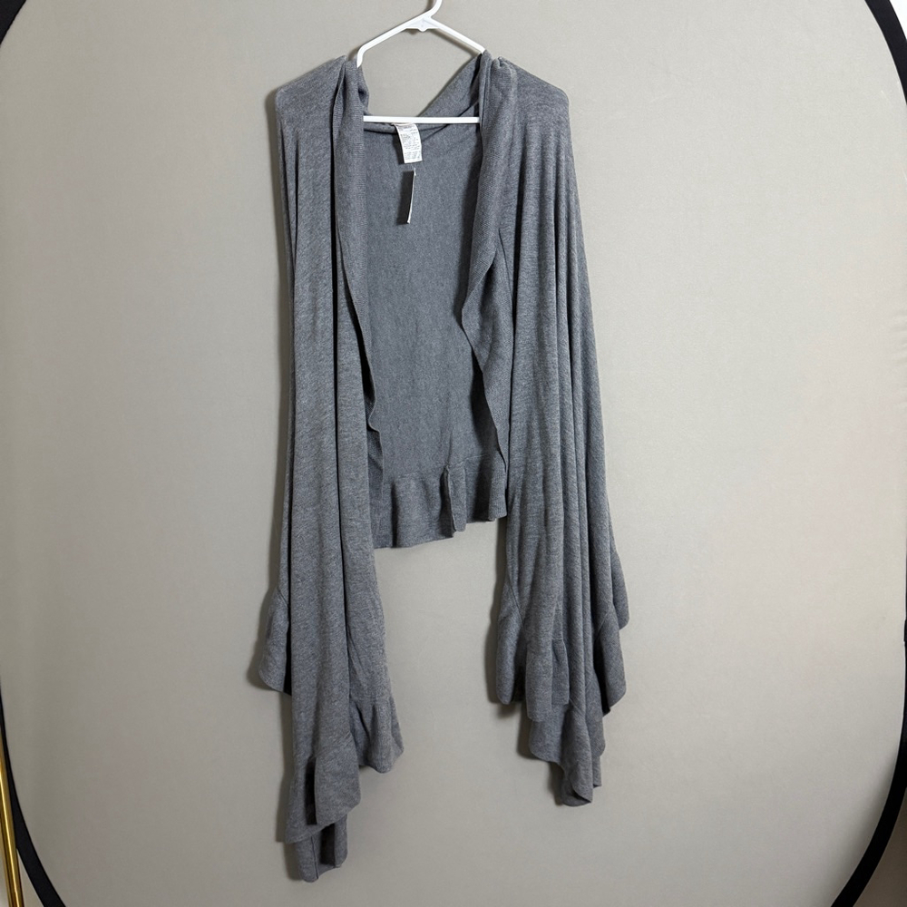 Chico's sz One size gray wrap ruffle open duster sweater‎ NWT